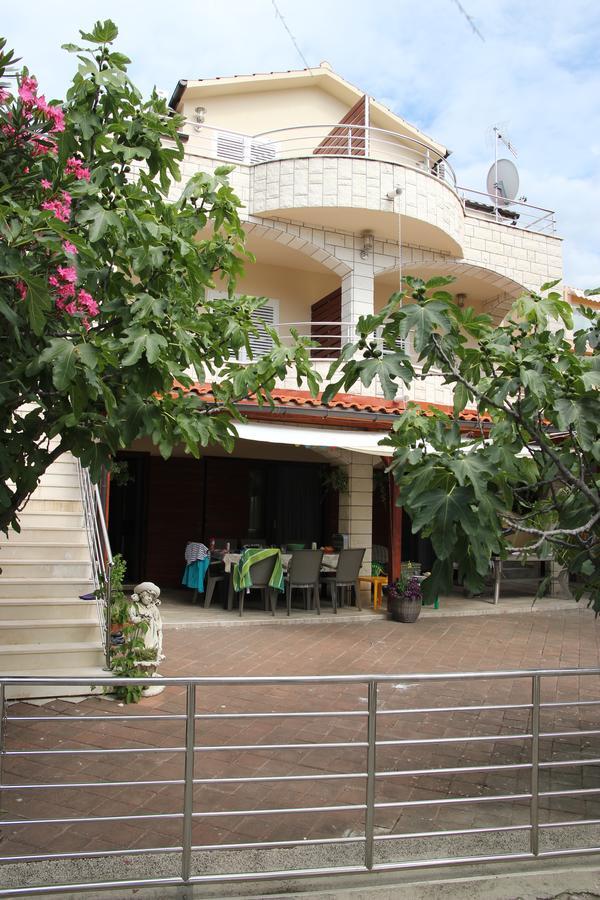 Apartments Time Off Zaboric Esterno foto